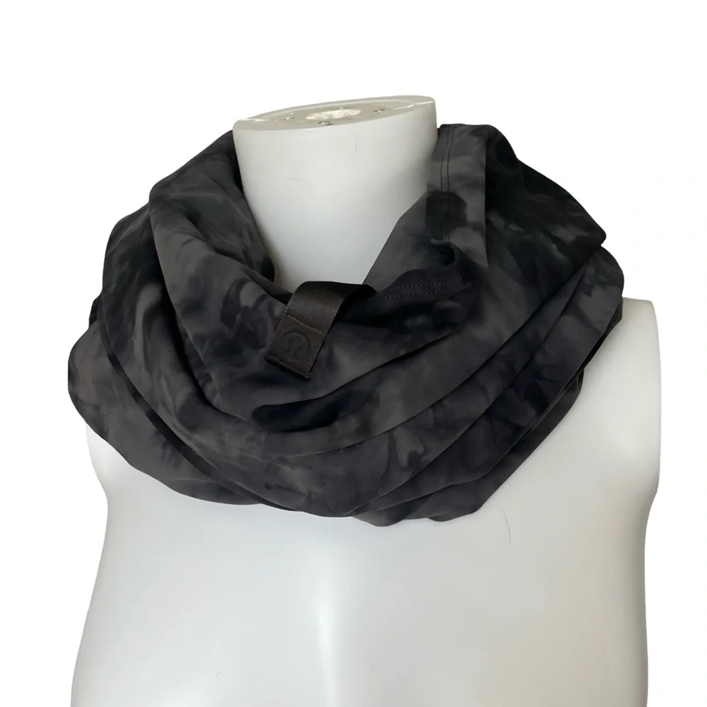 lululemon athletica large versatile